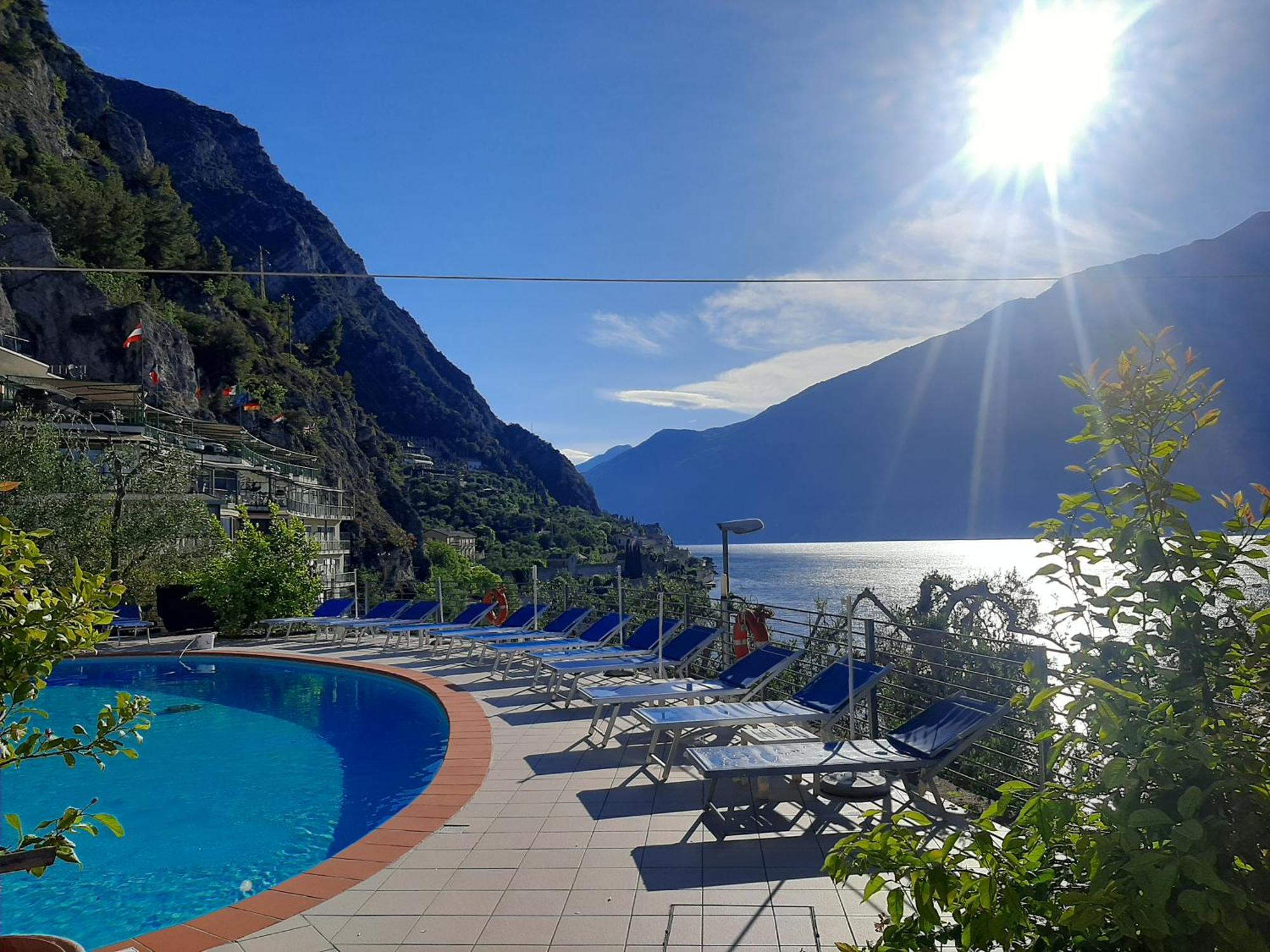 Hotel Augusta Garni Limone sul Garda Exteriör bild